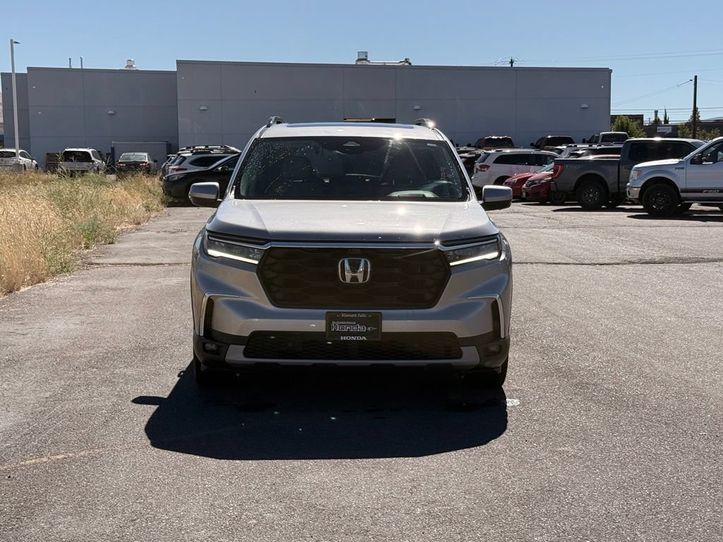 Used 2023 Honda Pilot Elite image 9