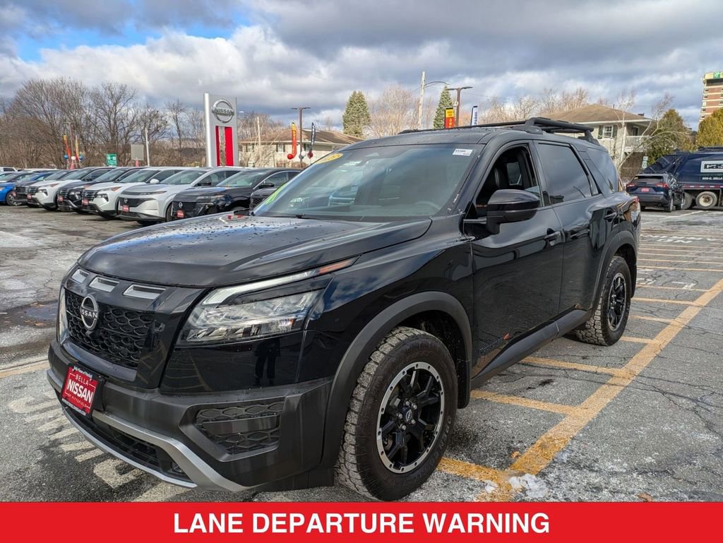 Certified 2023 Nissan Pathfinder Rock Creek image 8