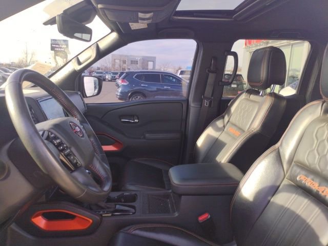 Used 2024 Nissan Frontier PRO-4X w/ Pro Premium Package AWD/4WD image 11