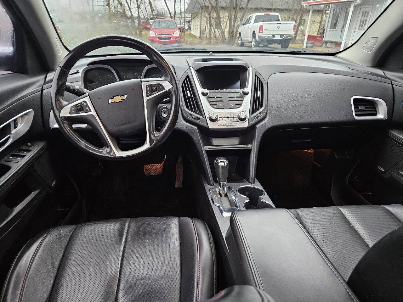 Used 2017 Chevrolet Equinox Premier w/ Enhanced Convenience Package image 6