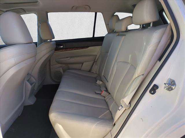 Used 2010 Subaru Outback 3.6R Limited image 17