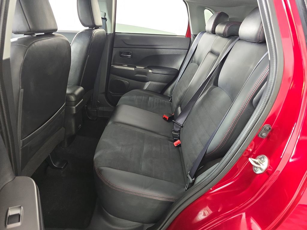 Used 2024 Mitsubishi Outlander Sport SE image 25