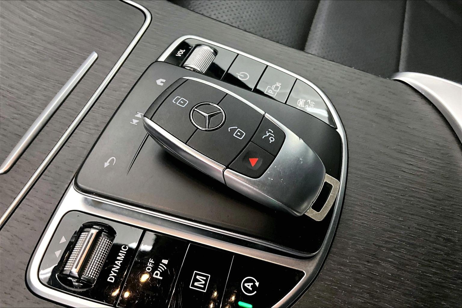 Certified 2022 Mercedes-Benz GLC 300 image 12