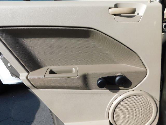 Used 2007 Dodge Caliber SE FWD image 14