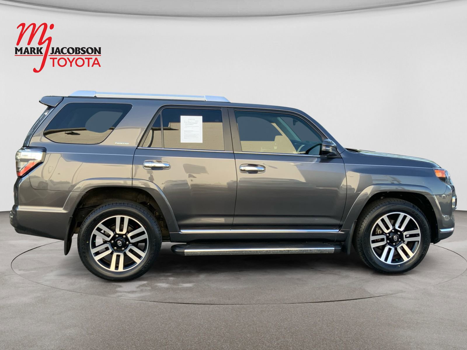 Used 2023 Toyota 4Runner Limited AWD/4WD image 4