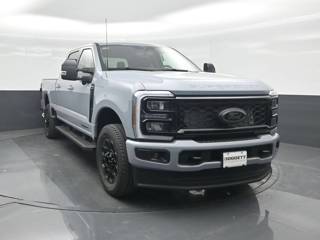 New 2026 Ford F250 Lariat w/ Black Appearance Package AWD/4WD image 8