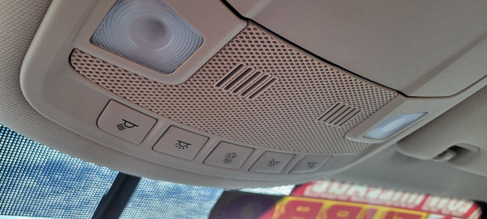 Used 2019 Lincoln MKC Select w/ Select Plus Package image 23