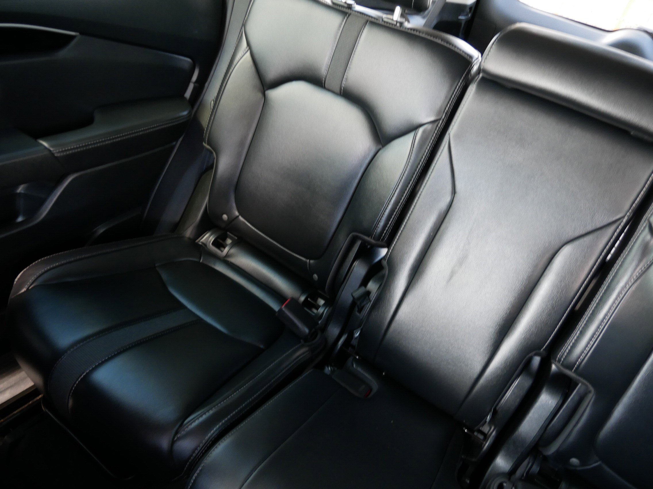 Certified 2023 Honda Pilot Touring image 12