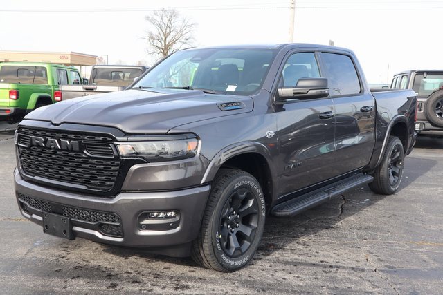 New 2026 RAM 1500 4x4 Crew Cab image 18