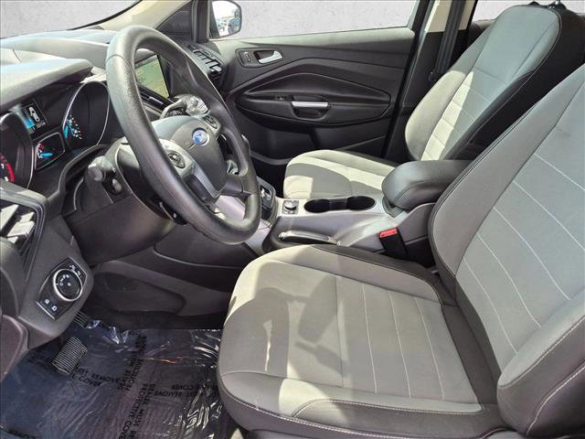 Used 2016 Ford Escape SE w/ Equipment Group 201A AWD/4WD image 11
