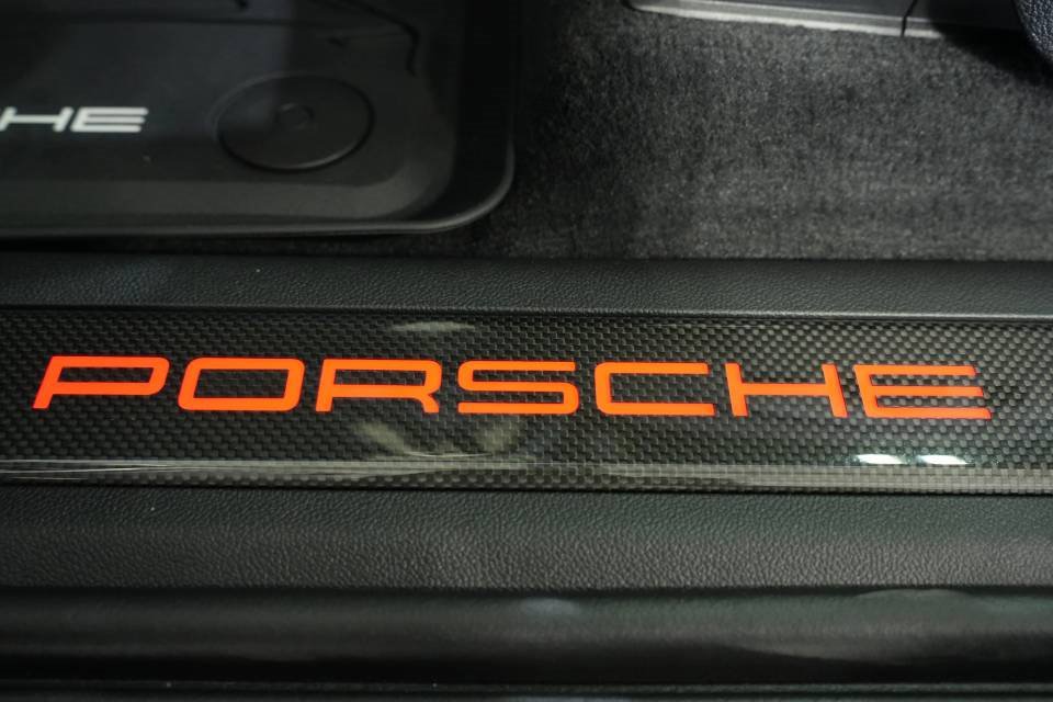New 2026 Porsche Cayenne E-Hybrid Coupe image 32