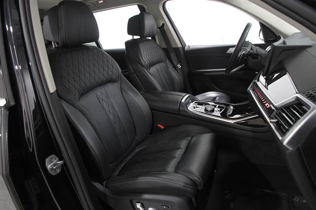 Used 2026 BMW X7 xDrive40i AWD/4WD image 17