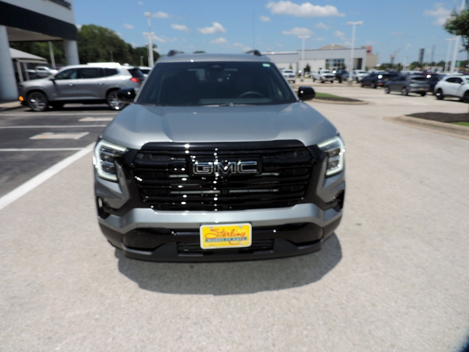 New 2026 GMC Terrain Elevation FWD image 2