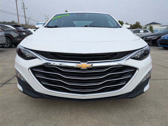 Used 2025 Chevrolet Malibu LT image 9