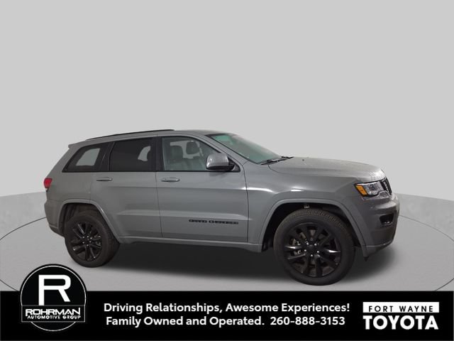 Used 2021 Jeep Grand Cherokee Laredo X AWD/4WD image 6