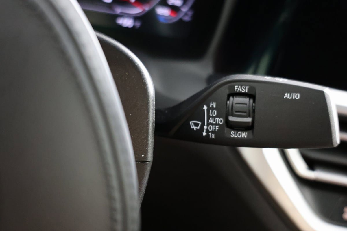 Used 2023 BMW M4 xDrive Competition AWD/4WD image 25