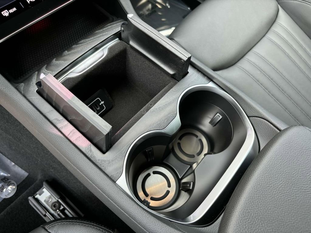 New 2024 Maserati Grecale GT image 37