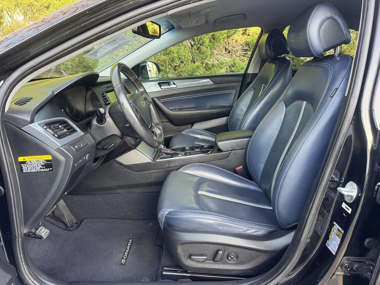 Used 2017 Hyundai Sonata Limited image 10