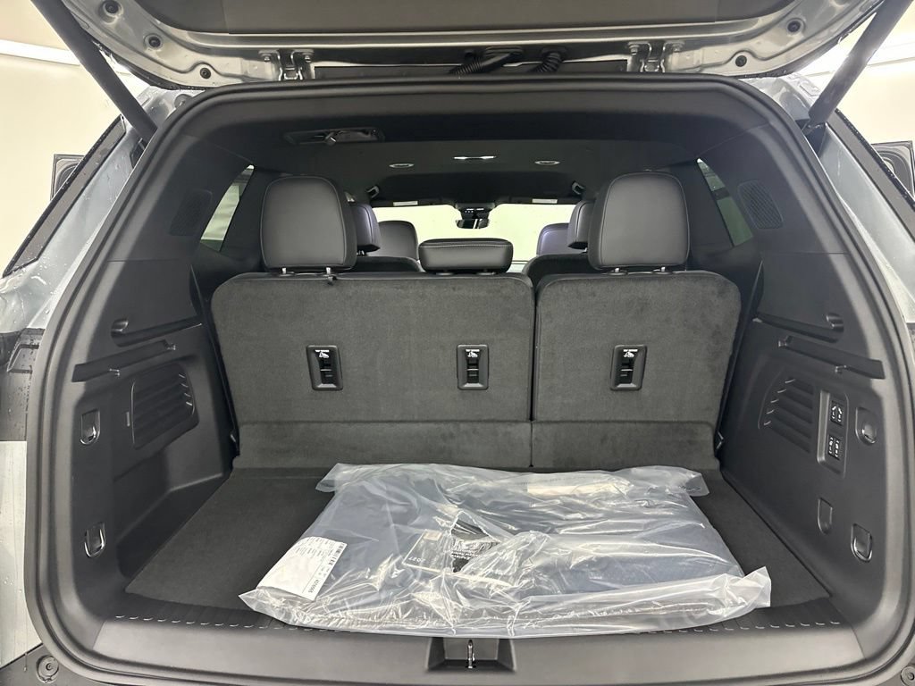 New 2027 Buick Enclave Preferred w/ Power Package AWD/4WD image 32