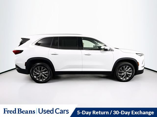 Used 2026 Buick Enclave Preferred AWD/4WD image 11