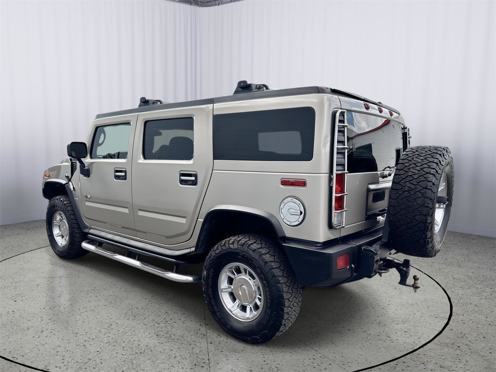 Used 2005 HUMMER H2 w/ Preferred Equipment Group AWD/4WD image 10
