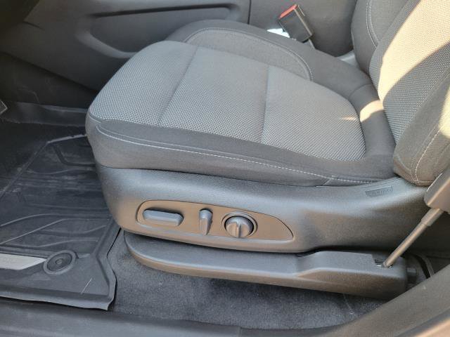 Used 2023 Chevrolet Traverse LT w/ LPO, Floor Liner Package AWD/4WD image 9