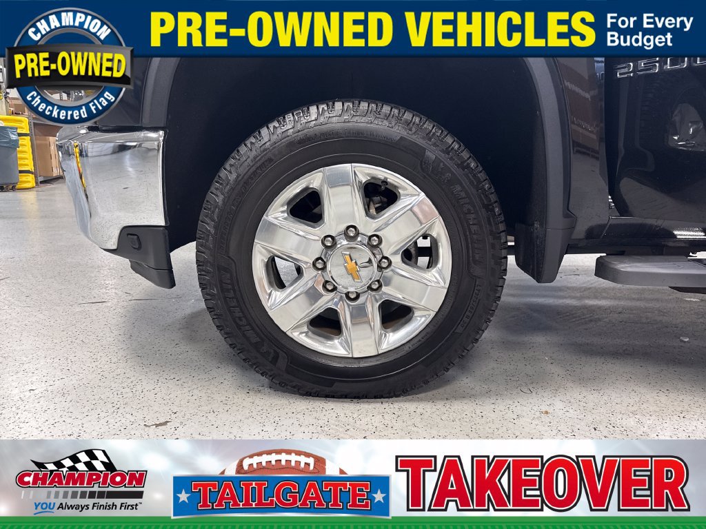 Used 2023 Chevrolet Silverado 2500 LTZ w/ LTZ Plus Package AWD/4WD image 34
