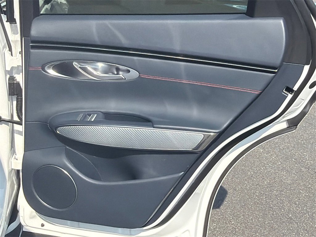 Used 2022 Genesis GV70 3.5T Sport image 16