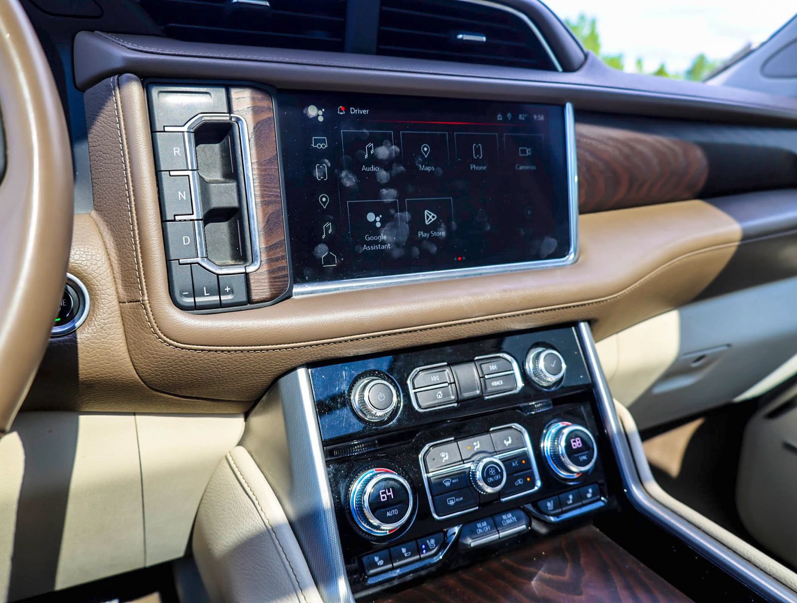 Used 2023 GMC Yukon Denali w/ Max Trailering Package AWD/4WD image 17