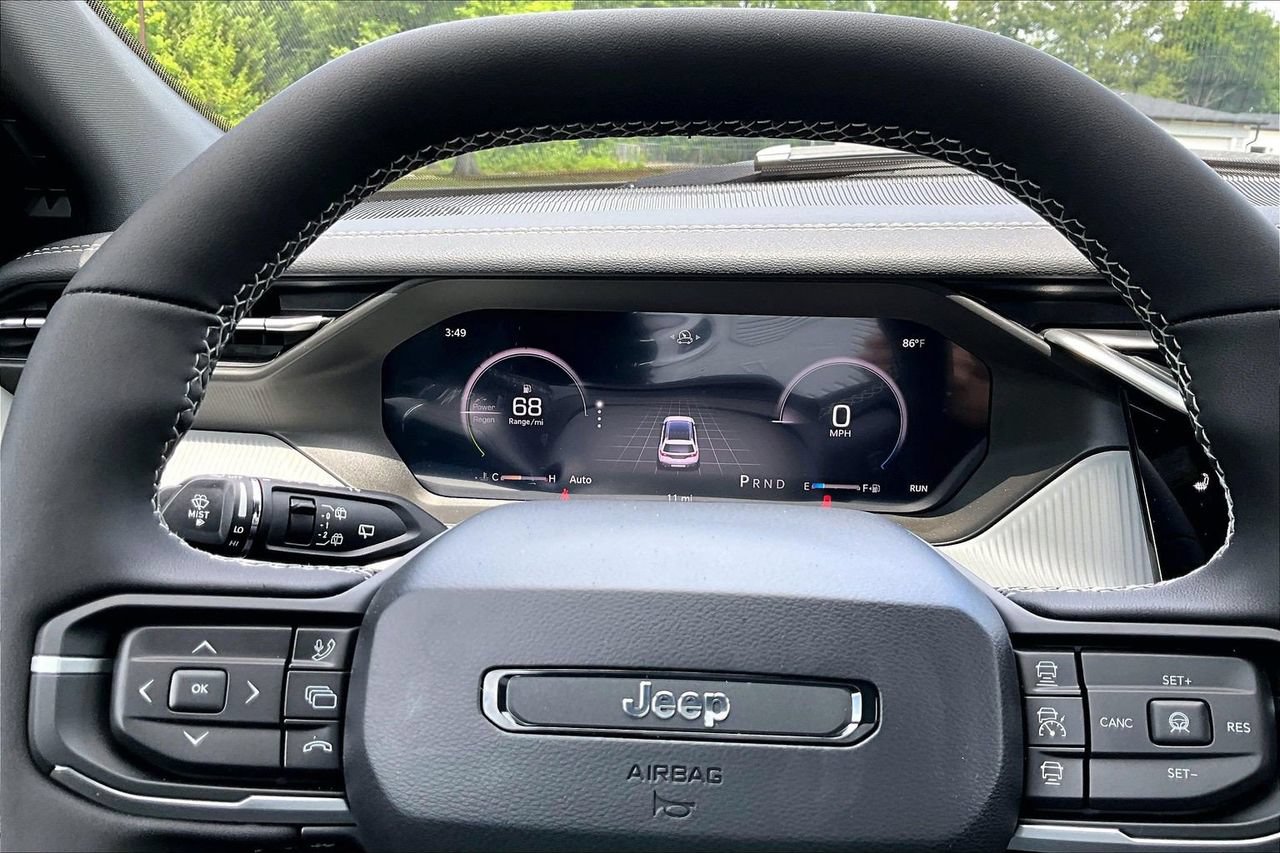 New 2026 Jeep Cherokee Laredo AWD/4WD image 10