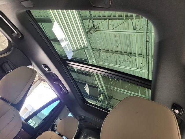 New 2026 Volvo XC90 B6 Plus w/ Protection Package Premier AWD/4WD image 8