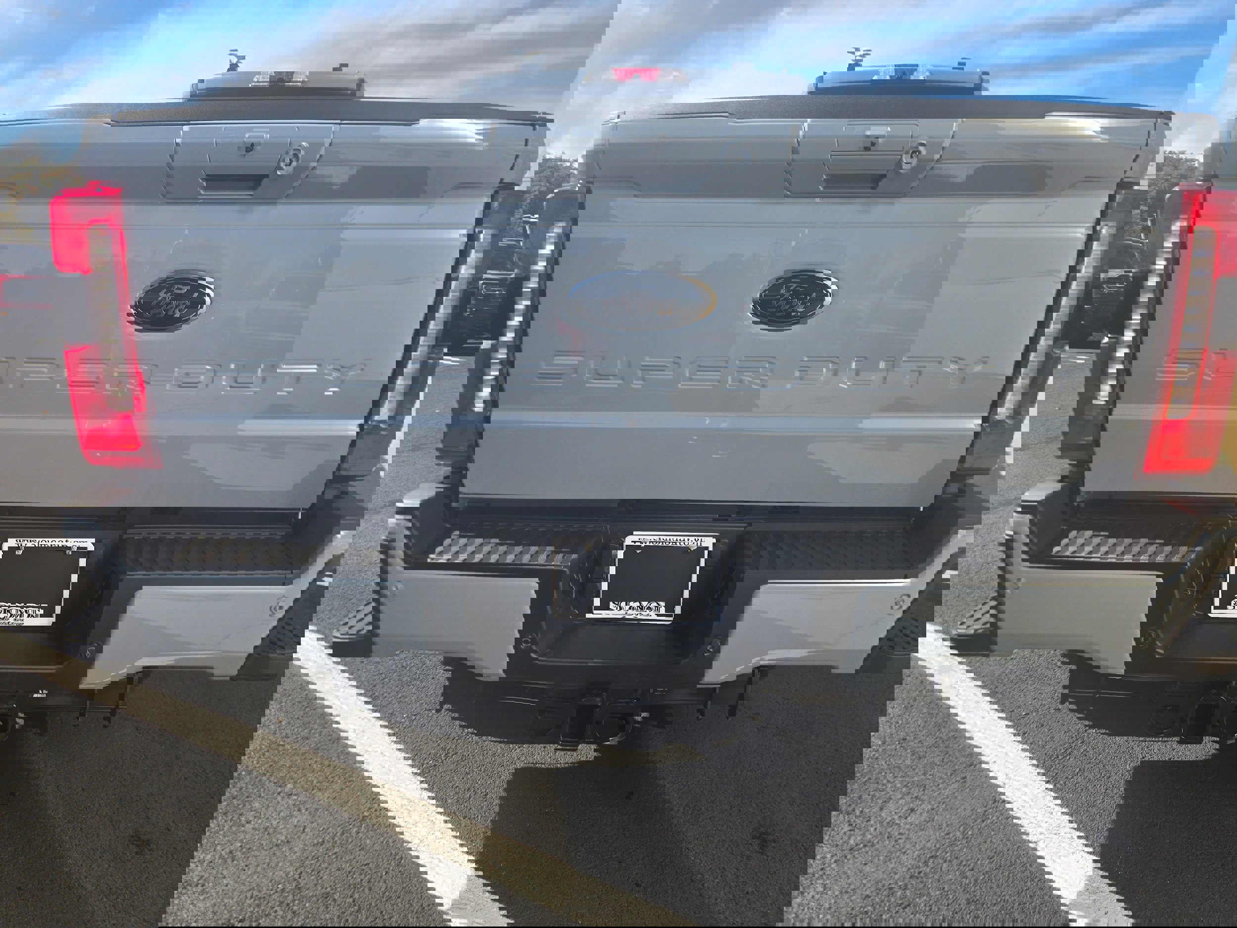 New 2026 Ford F250 Lariat w/ Black Appearance Package image 6