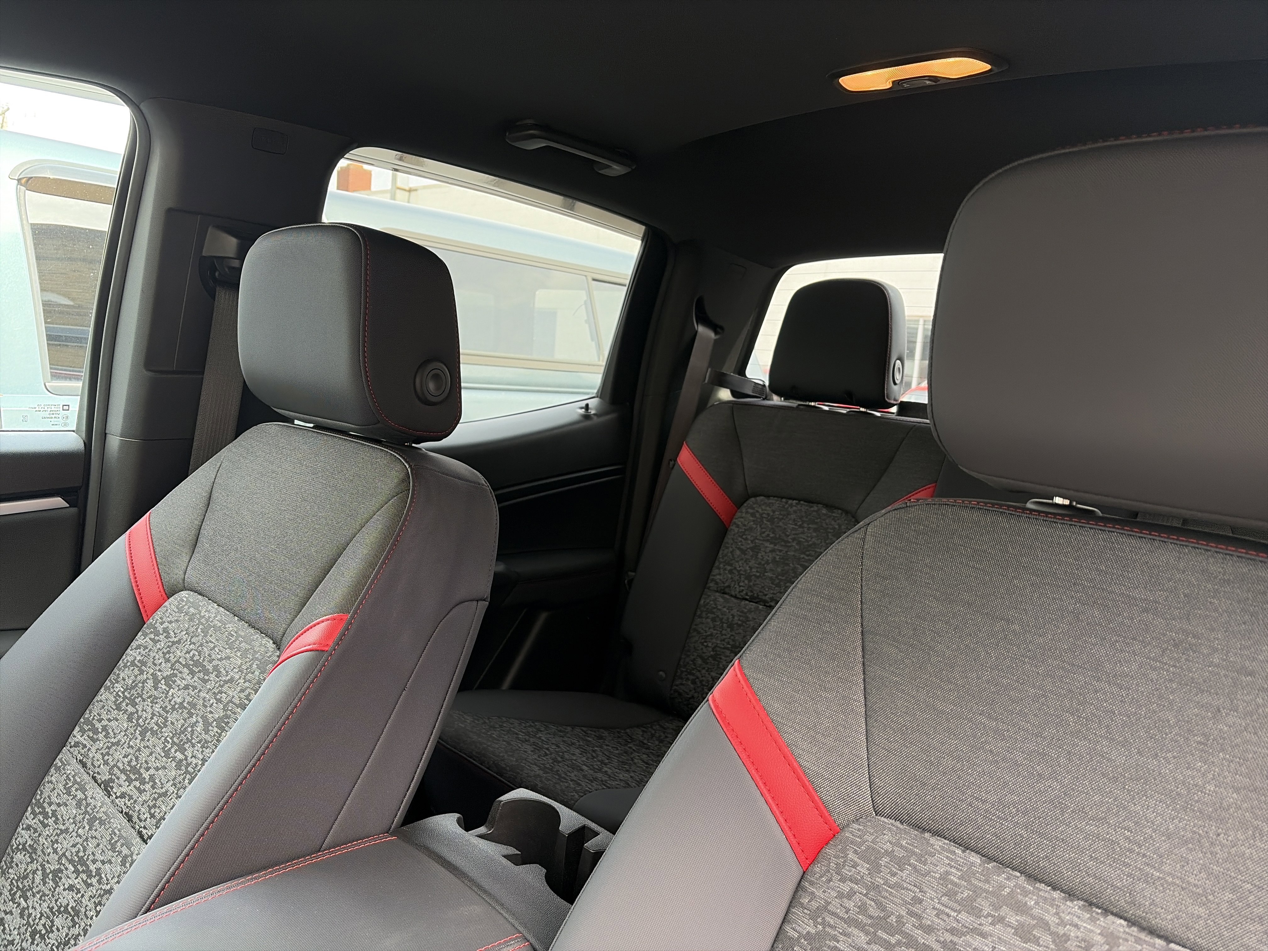 Certified 2024 Chevrolet Colorado Z71 w/ Z71 Convenience Package 2 image 13