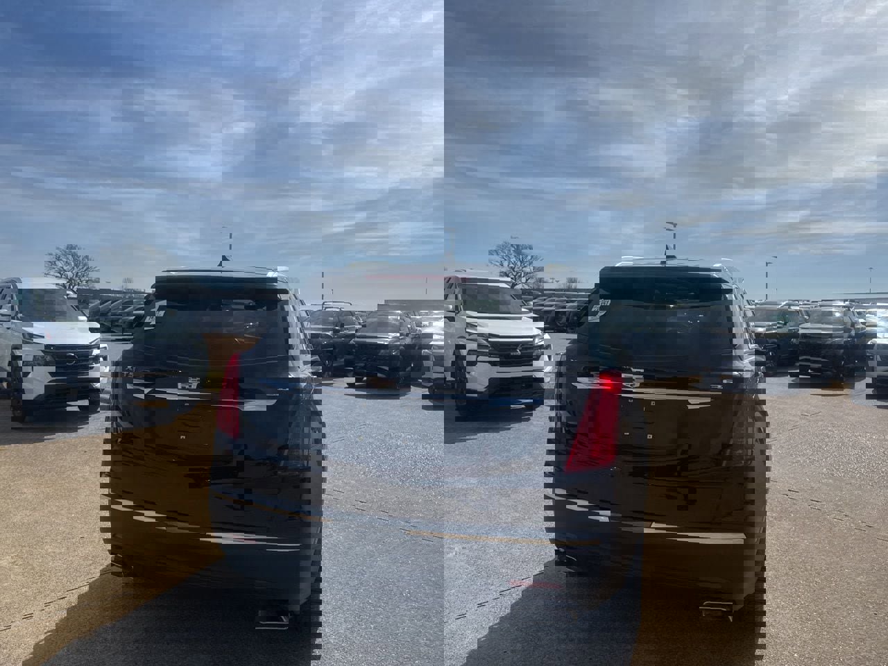 Used 2018 Cadillac XT5 FWD image 16