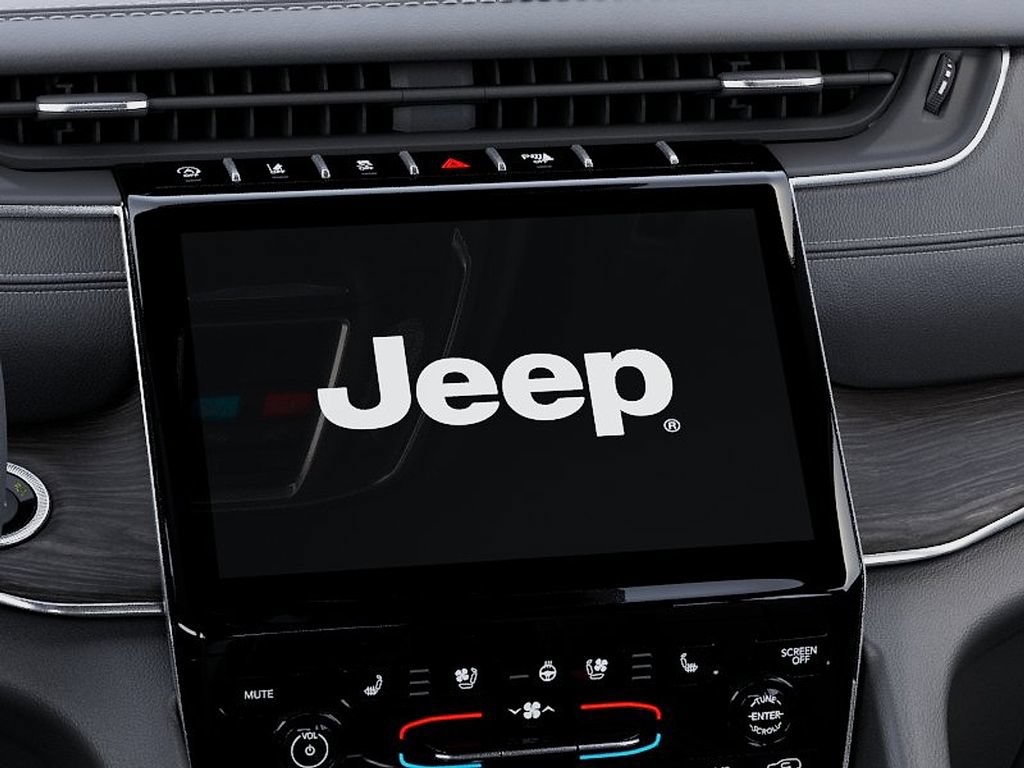 New 2025 Jeep Grand Cherokee L Overland w/ Luxury Tech Group IV AWD/4WD image 18