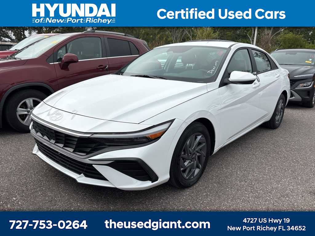 Used 2024 Hyundai Elantra SEL