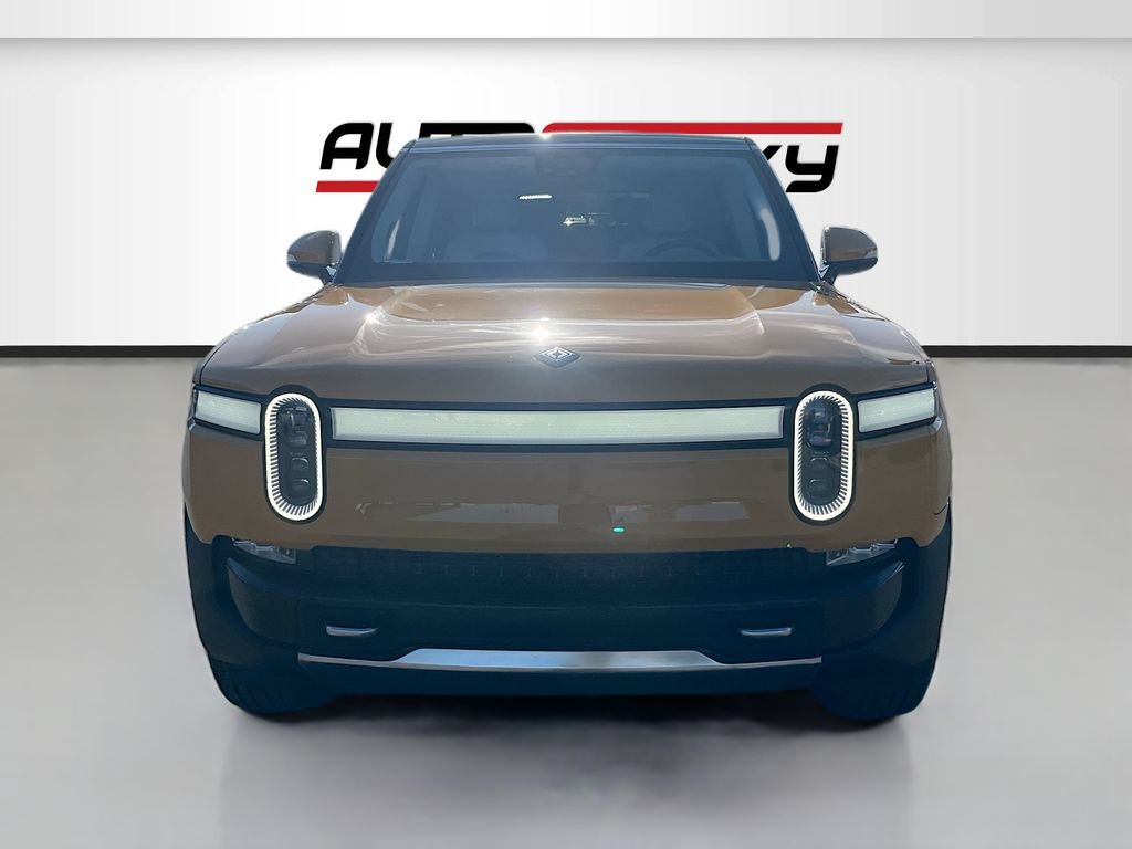 Used 2023 Rivian R1S Adventure AWD/4WD image 2