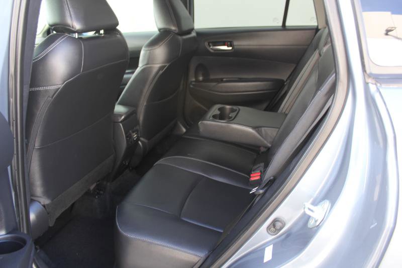 Used 2024 Toyota Corolla Cross XLE w/ Convenience Package image 12