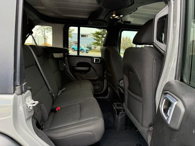 Used 2021 Jeep Wrangler Unlimited Sport image 10