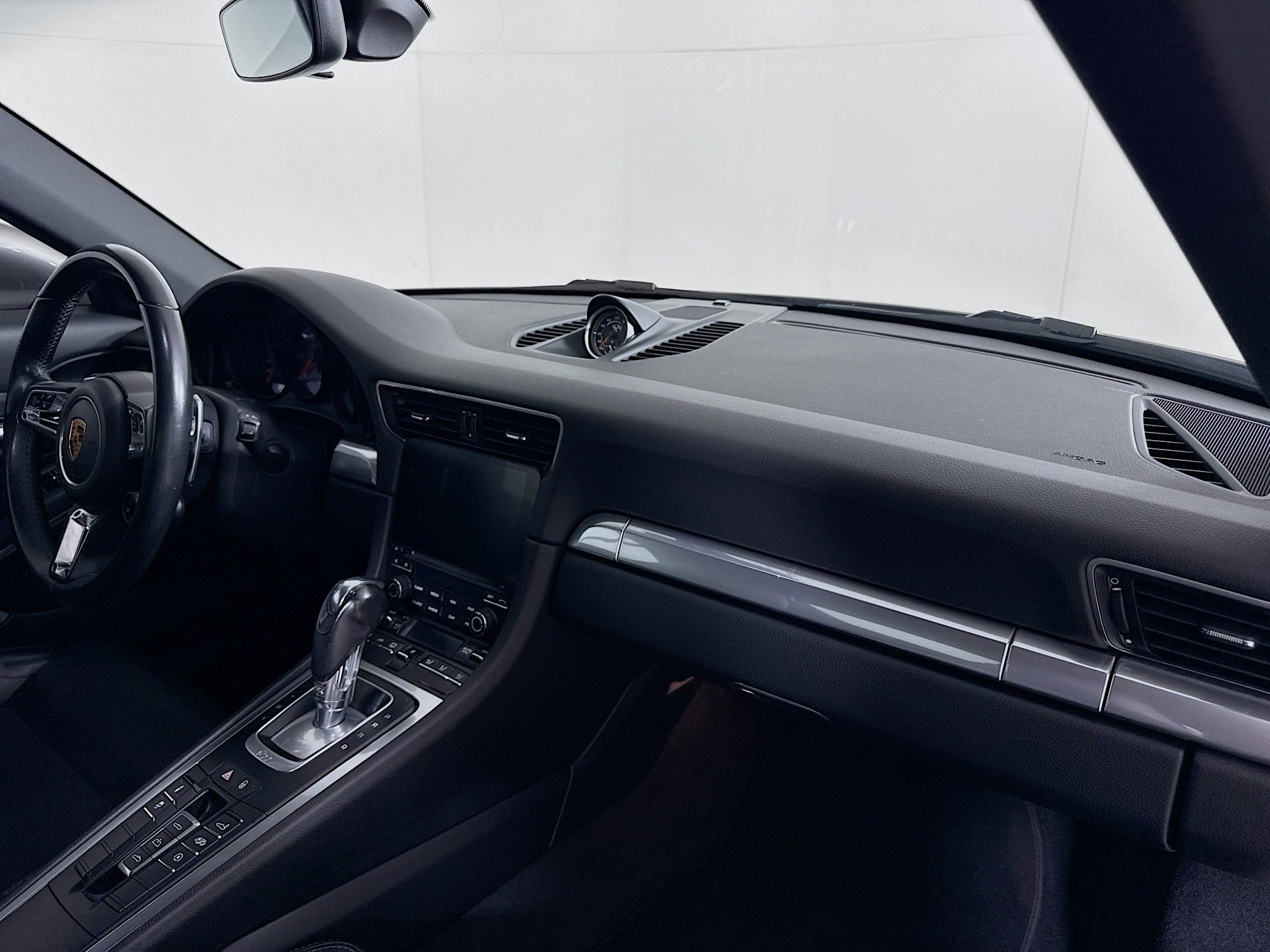 Certified 2017 Porsche 911 Carrera S RWD image 25
