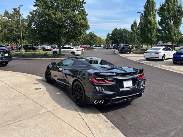 Used 2024 Chevrolet Corvette Stingray Preferred Conv w/ Z51 Performance Package RWD image 5