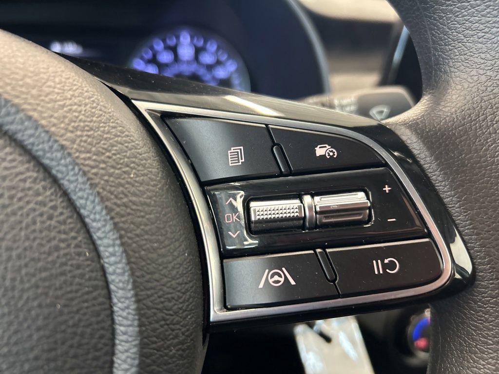 Certified 2023 Kia Forte LXS FWD image 10