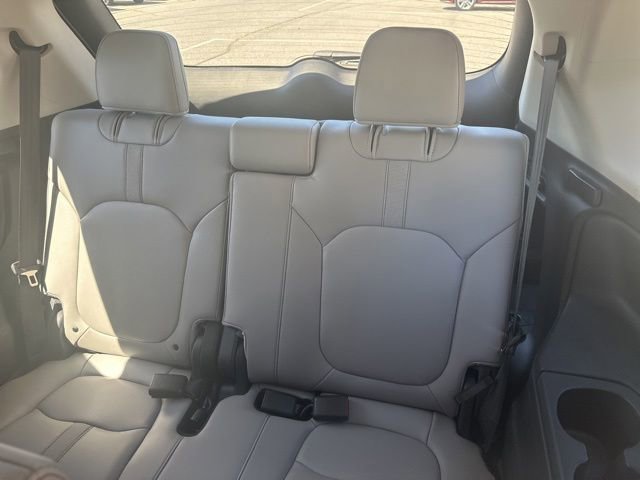 Certified 2025 Honda Pilot EX-L image 31