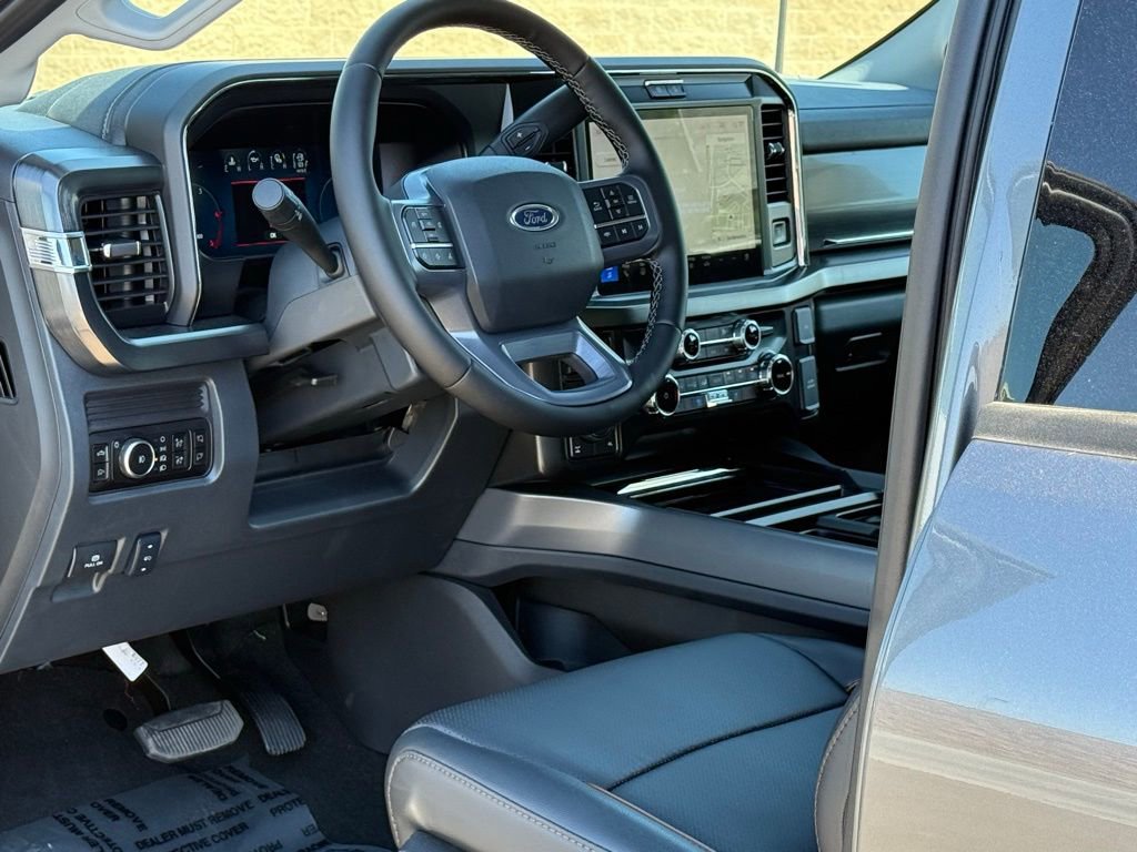 New 2026 Ford F250 4x4 Crew Cab Super Duty image 8