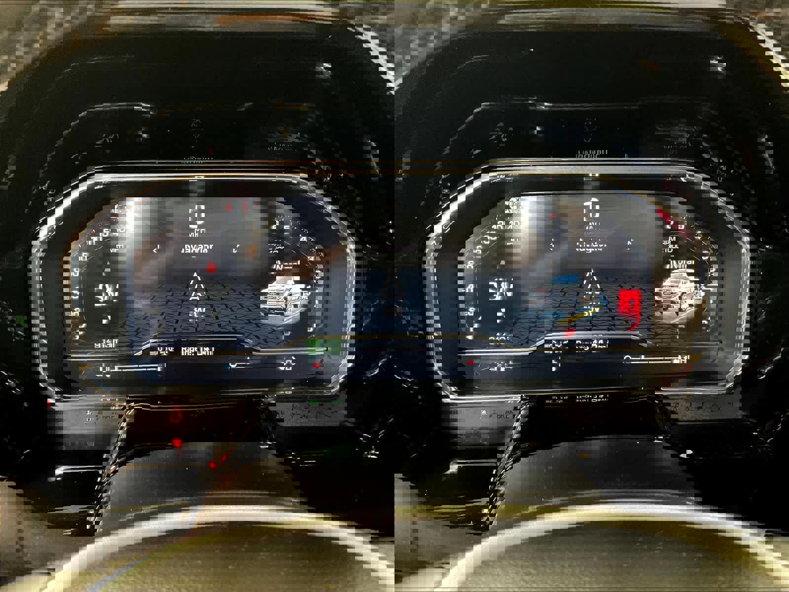 Used 2025 GMC Sierra 1500 Elevation image 24