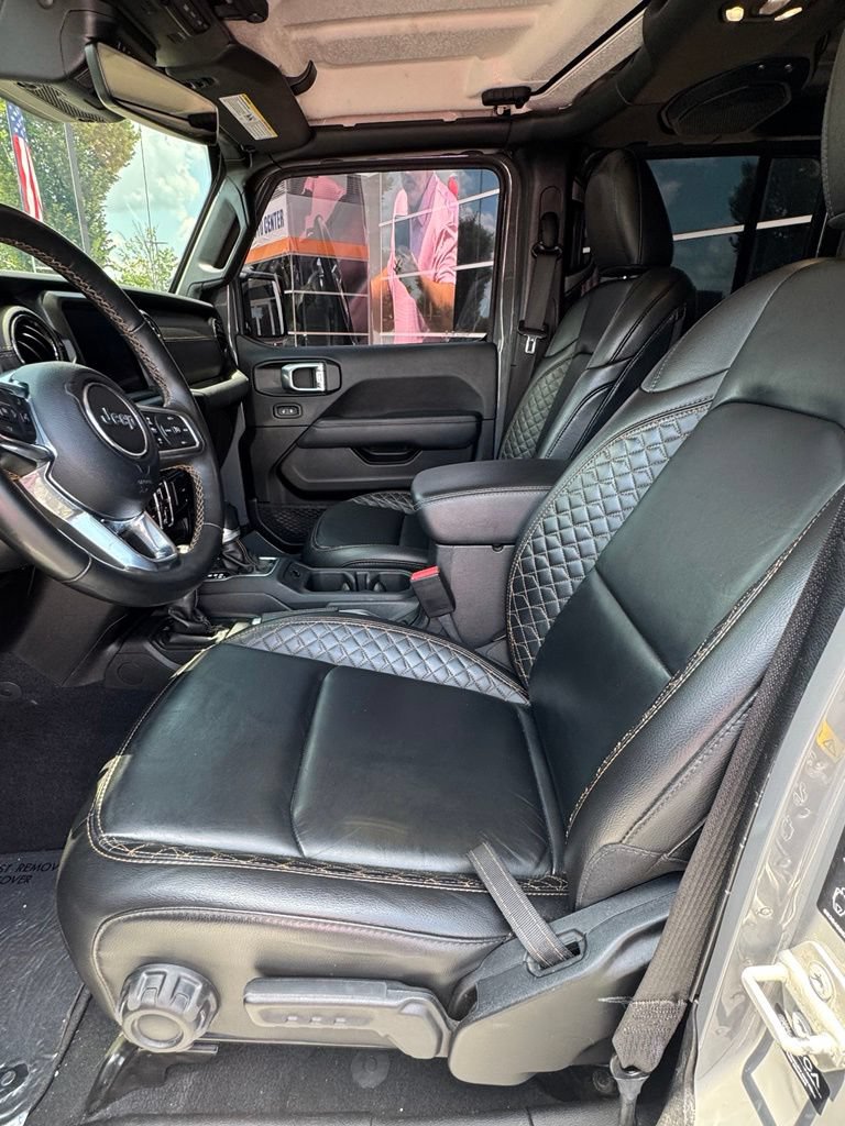 Used 2022 Jeep Gladiator Overland AWD/4WD image 8