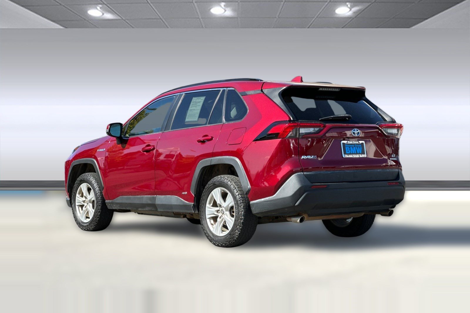 Used 2020 Toyota RAV4 LE w/ All Weather Liner Package AWD/4WD image 3