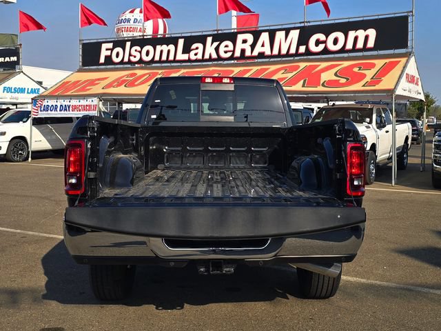 New 2026 RAM 3500 Tradesman AWD/4WD image 23