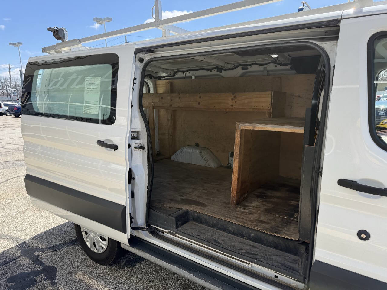 Used 2018 Ford Transit 250 130 Low Roof w/ Exterior Upgrade Package image 13