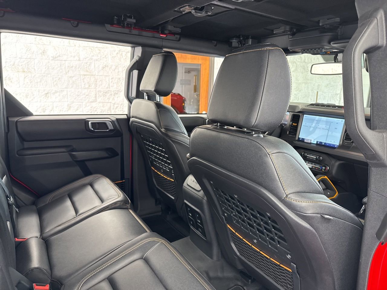 Used 2024 Ford Bronco Badlands w/ Sasquatch Package image 43